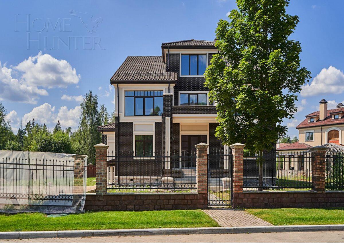 2-этажный коттедж 699 м² без отделки