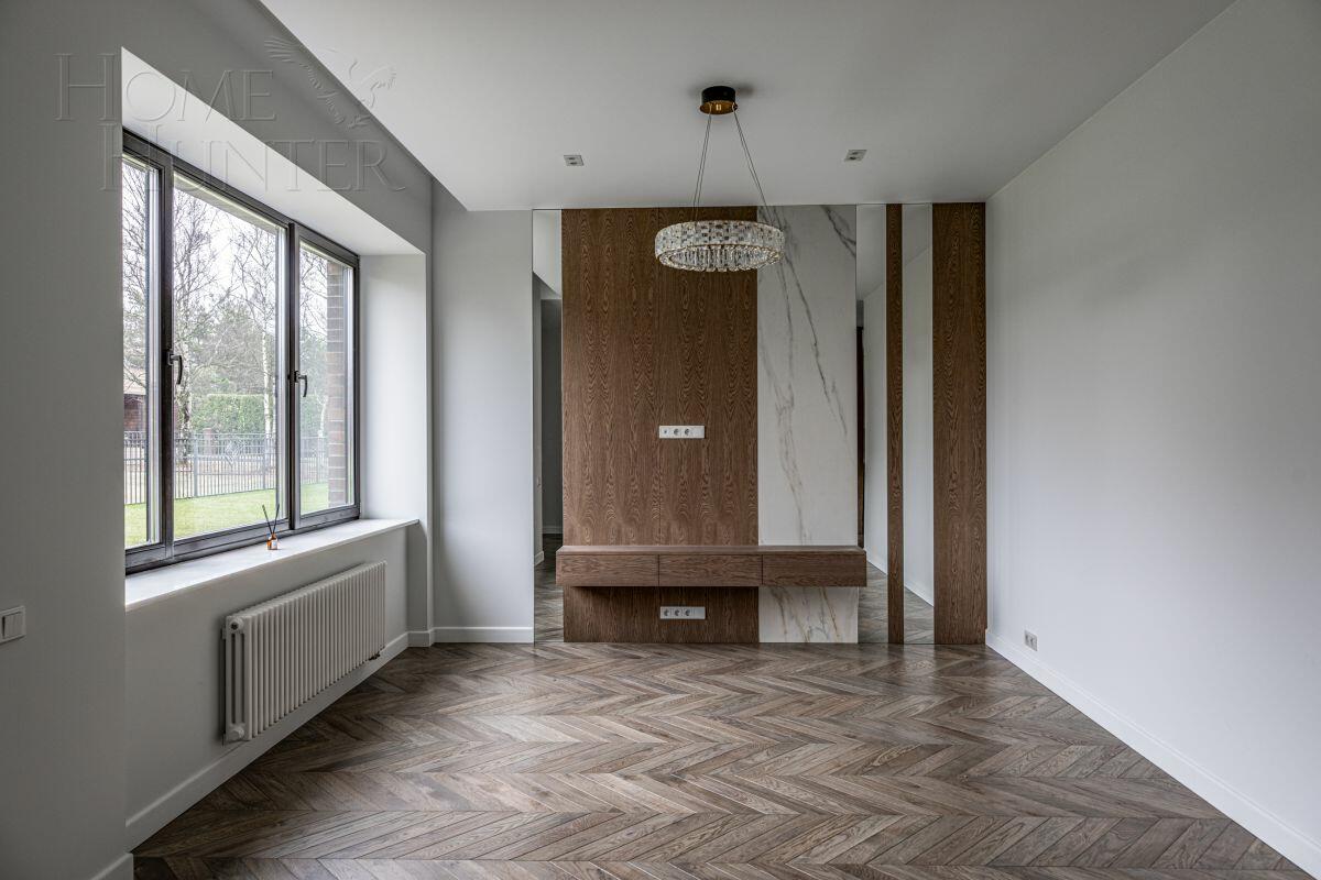 2-этажный коттедж 323 м² с отделкой