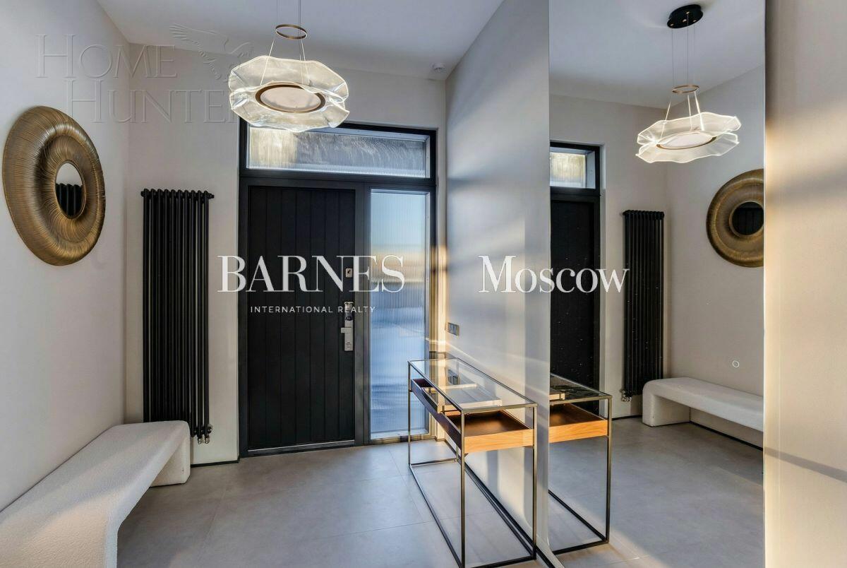 2-этажный коттедж 310 м² с отделкой