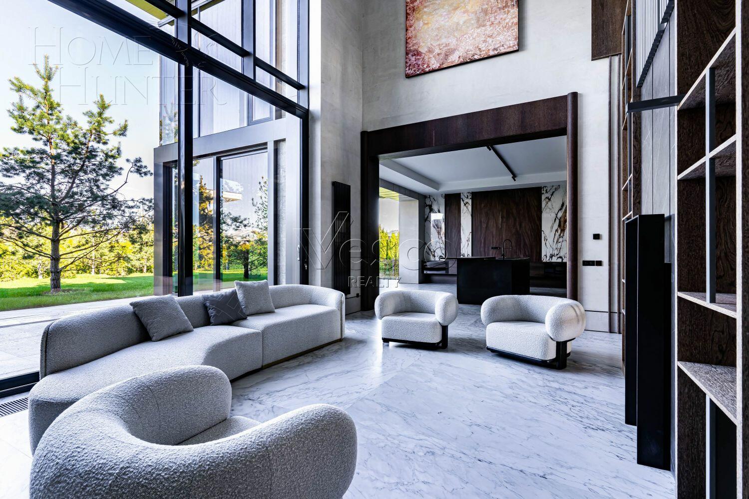 2-этажный коттедж 1 100 м² с отделкой