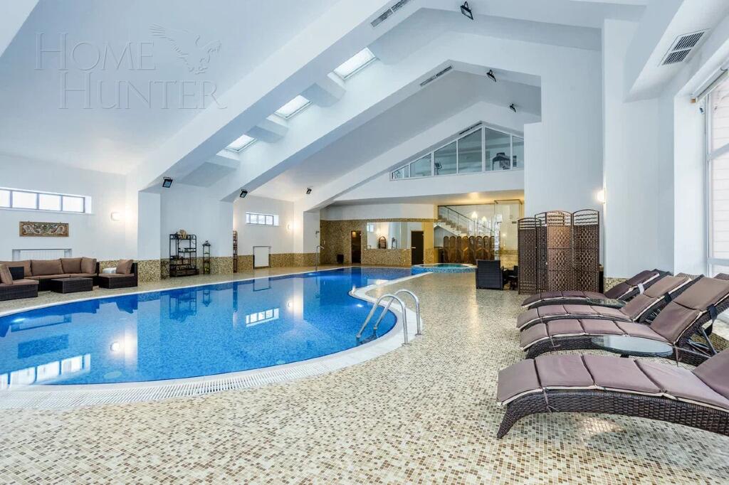 2-этажный коттедж 1 510 м² с отделкой