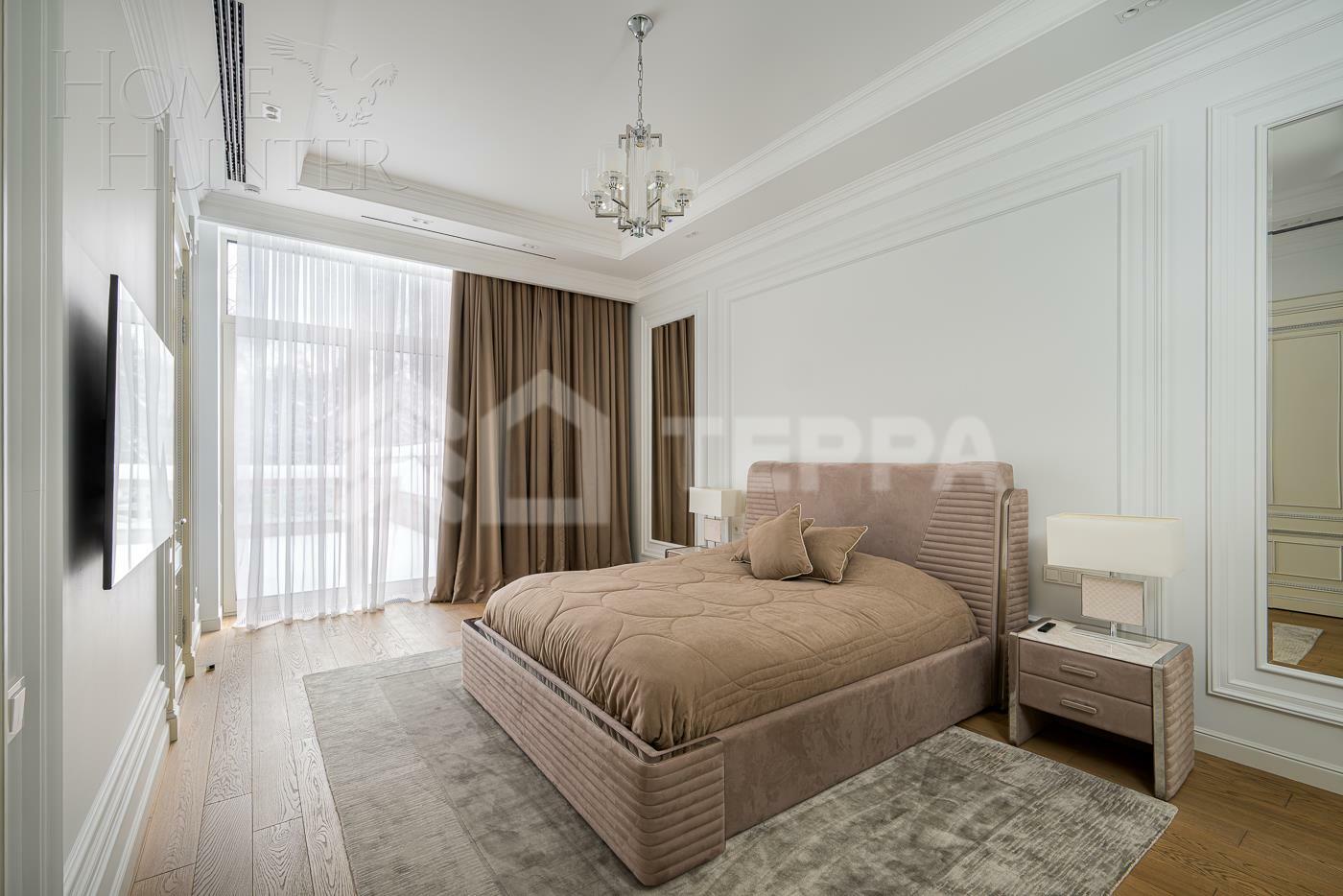 2-этажный коттедж 2 000 м² с отделкой