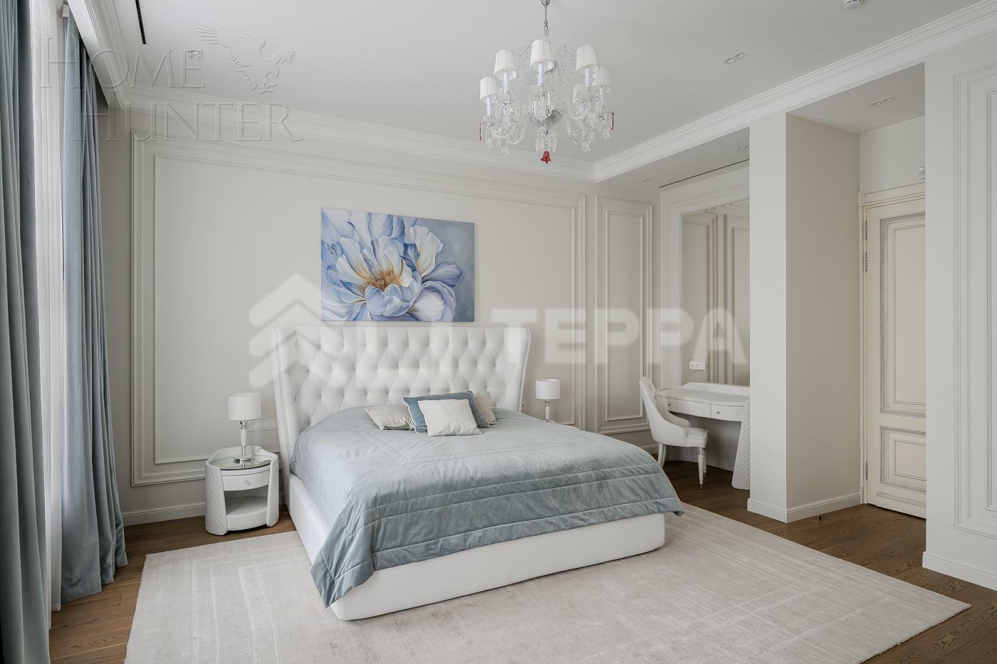 2-этажный коттедж 2 000 м² с отделкой