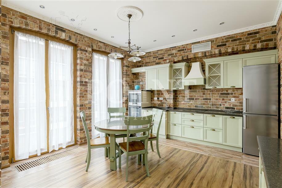 2-КОМН. КВАРТИРА С ОТДЕЛКОЙ 95 М² НА 4 ЭТАЖЕ