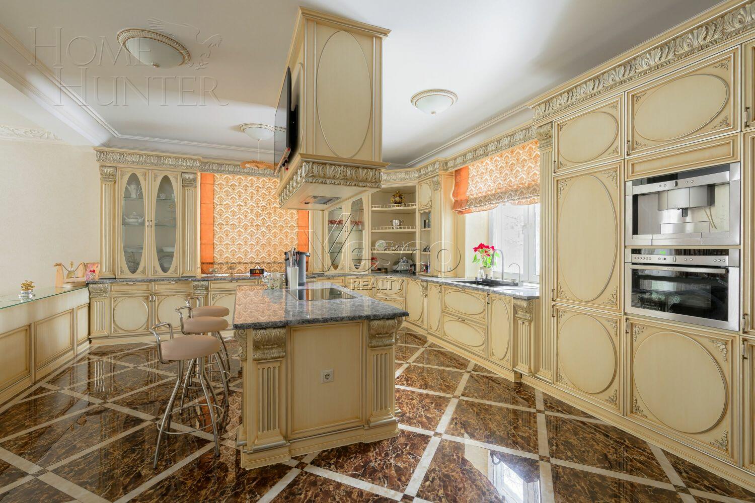 2-этажный коттедж 568 м² с отделкой