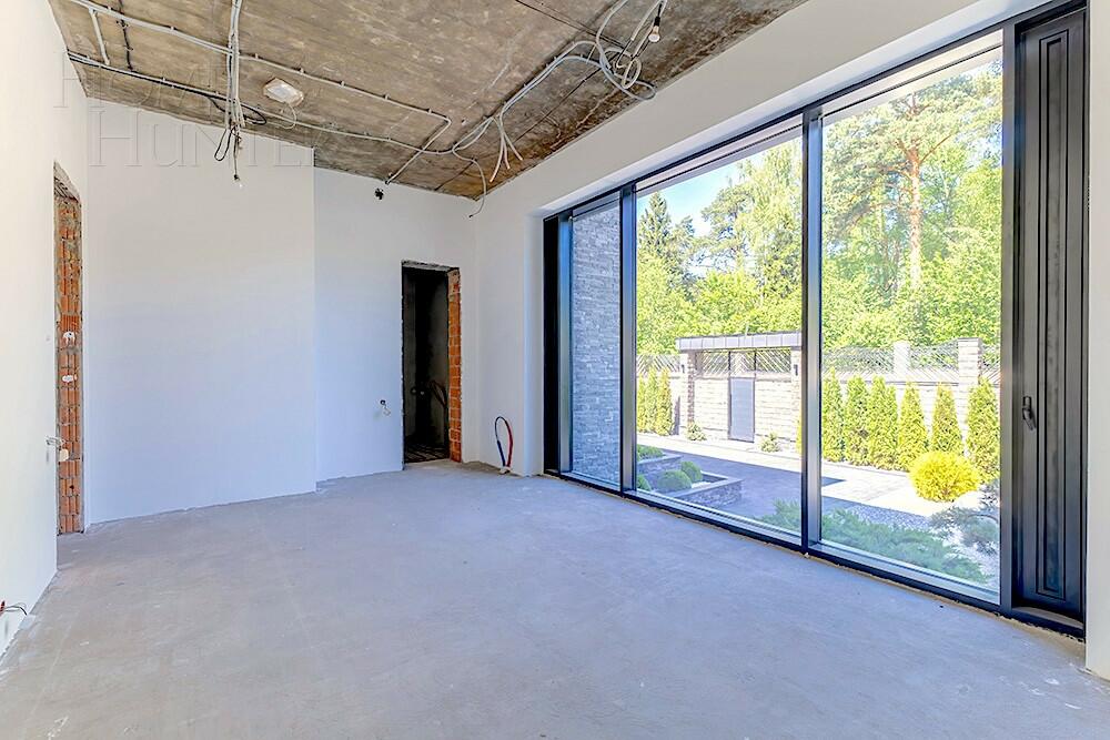 2-этажный коттедж 1 700 м² без отделки