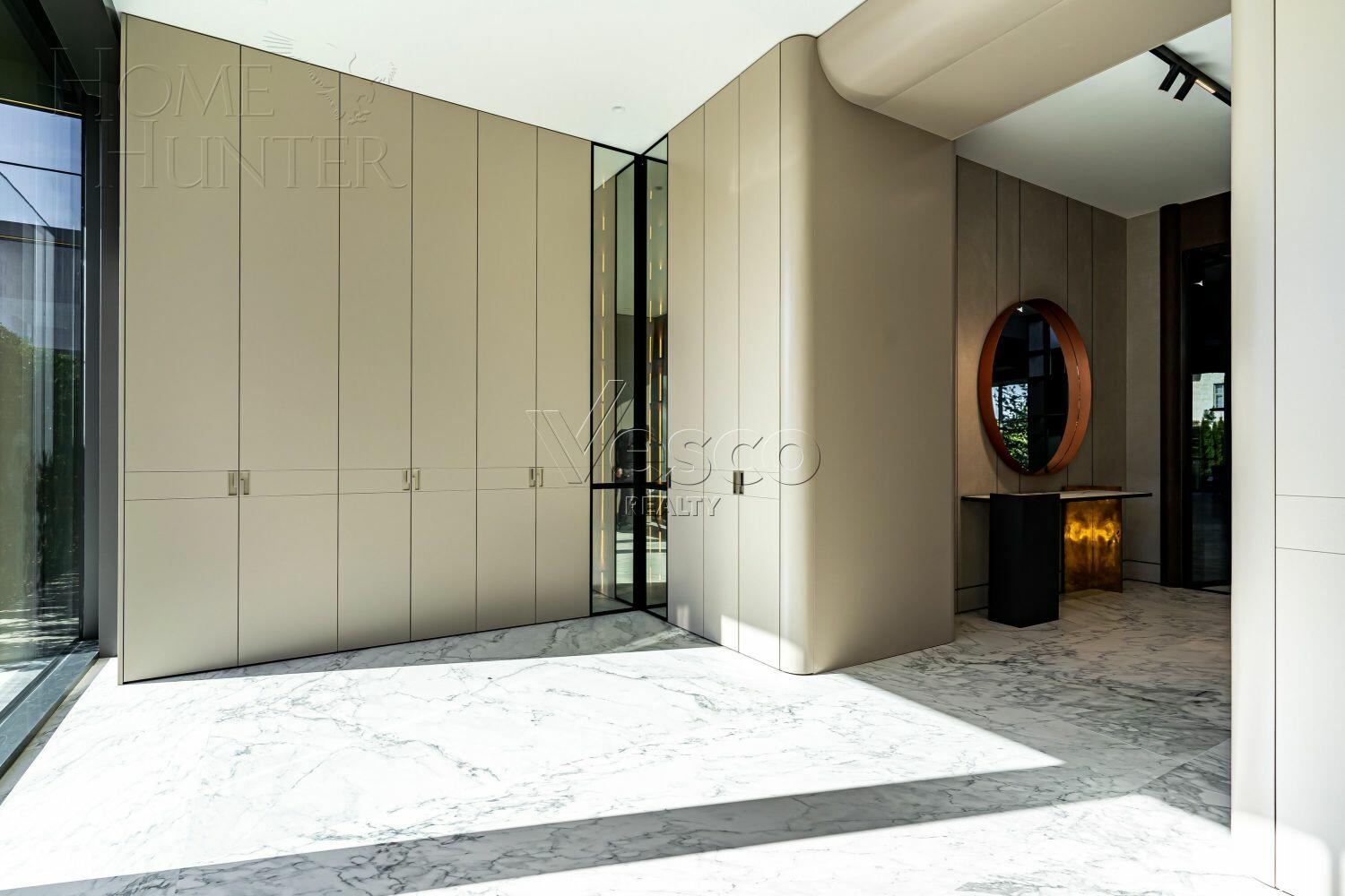 2-этажный коттедж 1 100 м² с отделкой