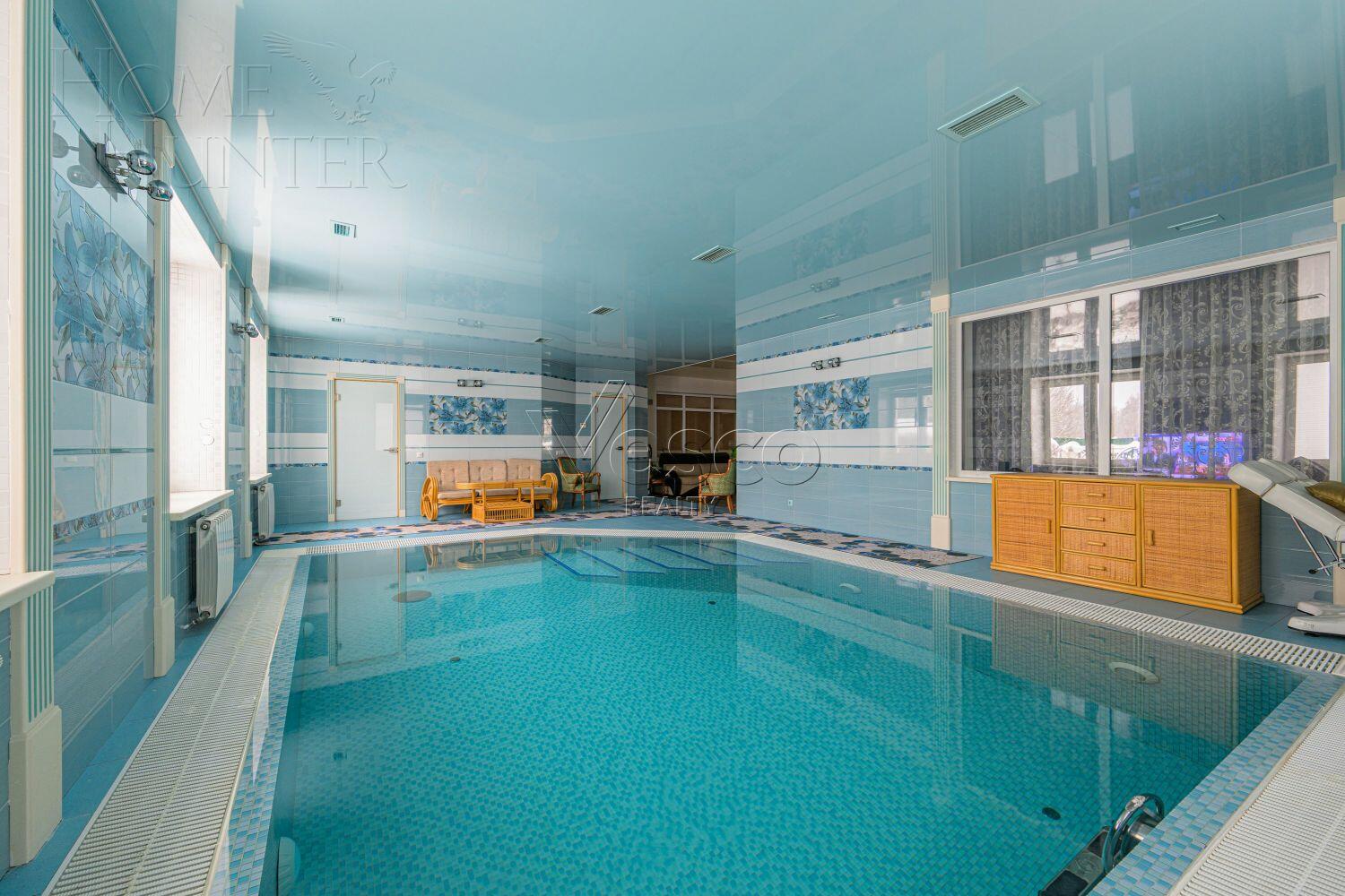 2-этажный коттедж 568 м² с отделкой