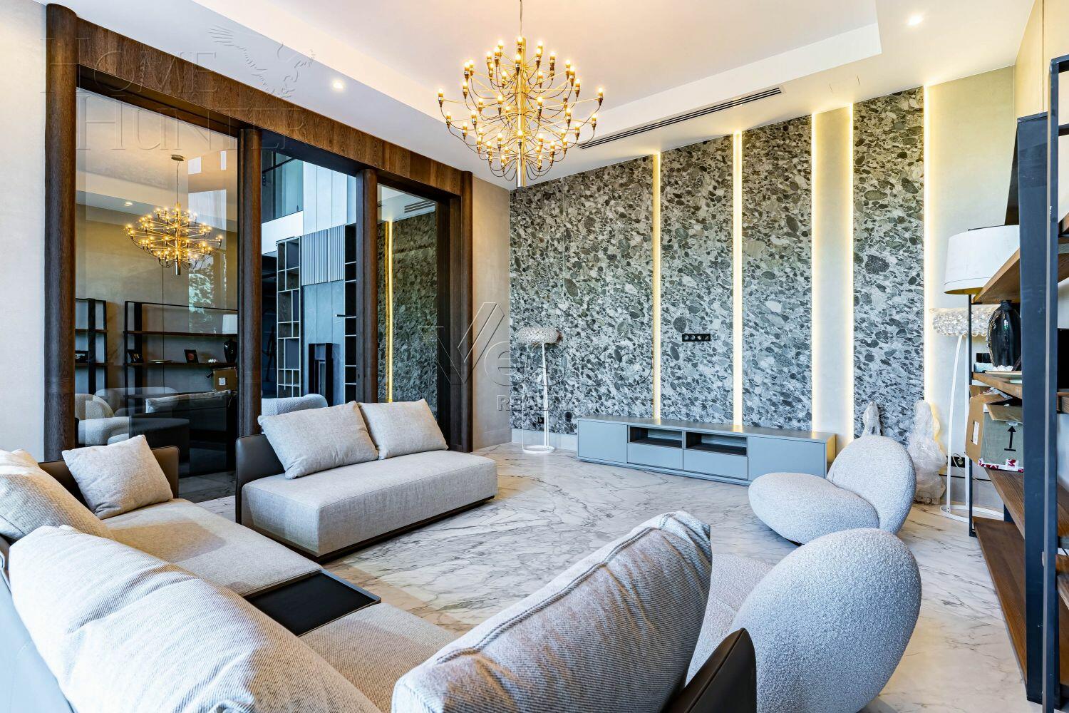 2-этажный коттедж 1 100 м² с отделкой