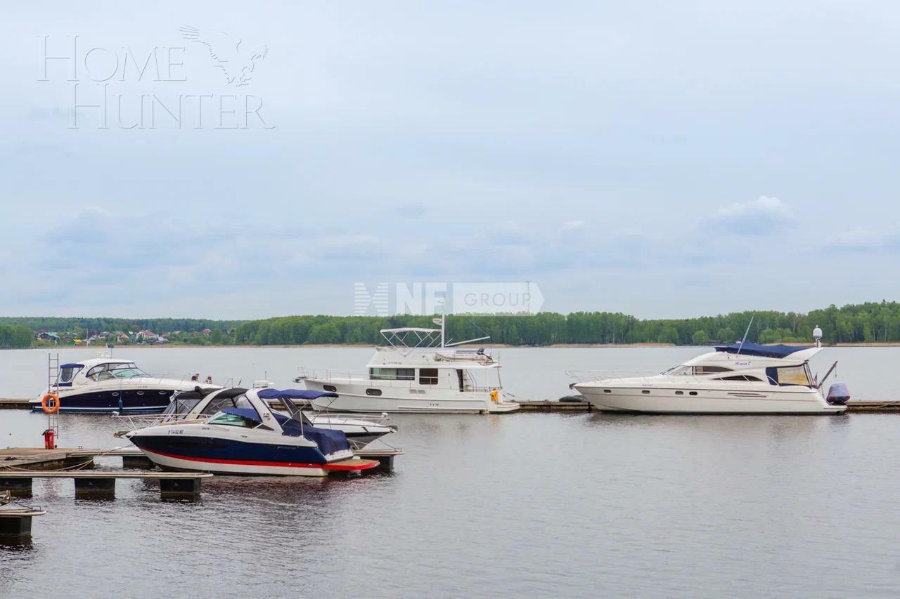 2-этажный коттедж 2 010 м² с отделкой