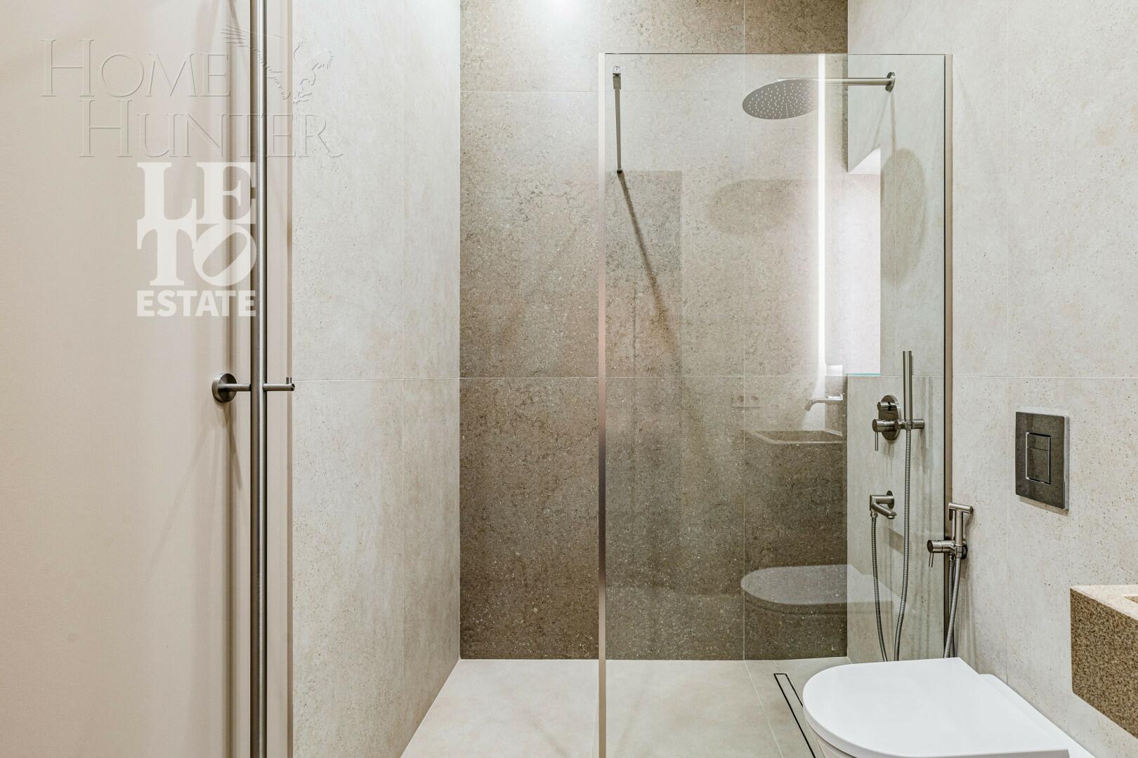 2-этажный коттедж 310 м² с отделкой