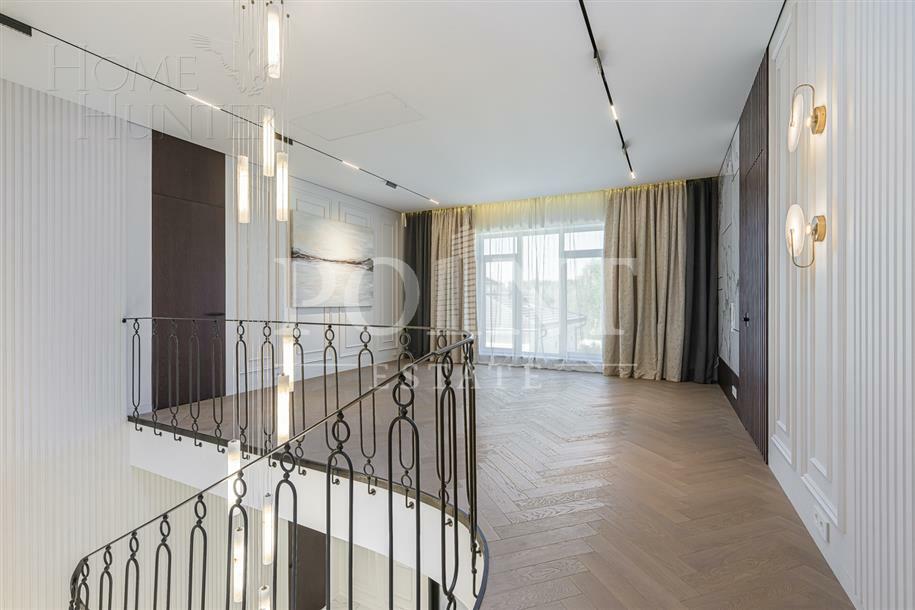 2-этажный коттедж 508.9 м² с отделкой