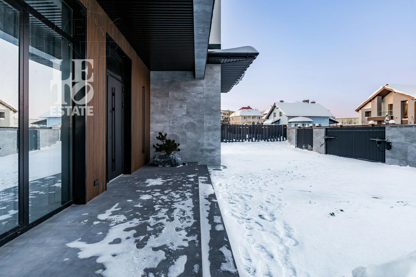 2-этажный коттедж 310 м² с отделкой