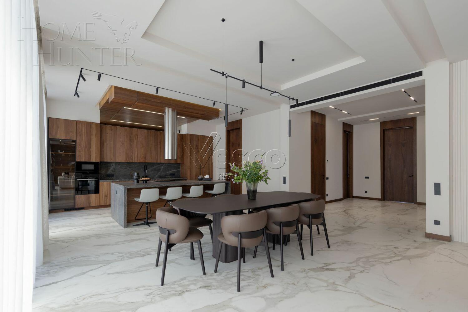 2-этажный коттедж 523 м² с отделкой