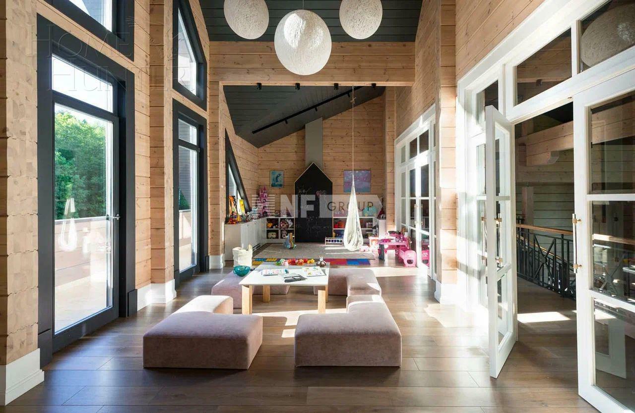 2-этажный коттедж 2 010 м² с отделкой