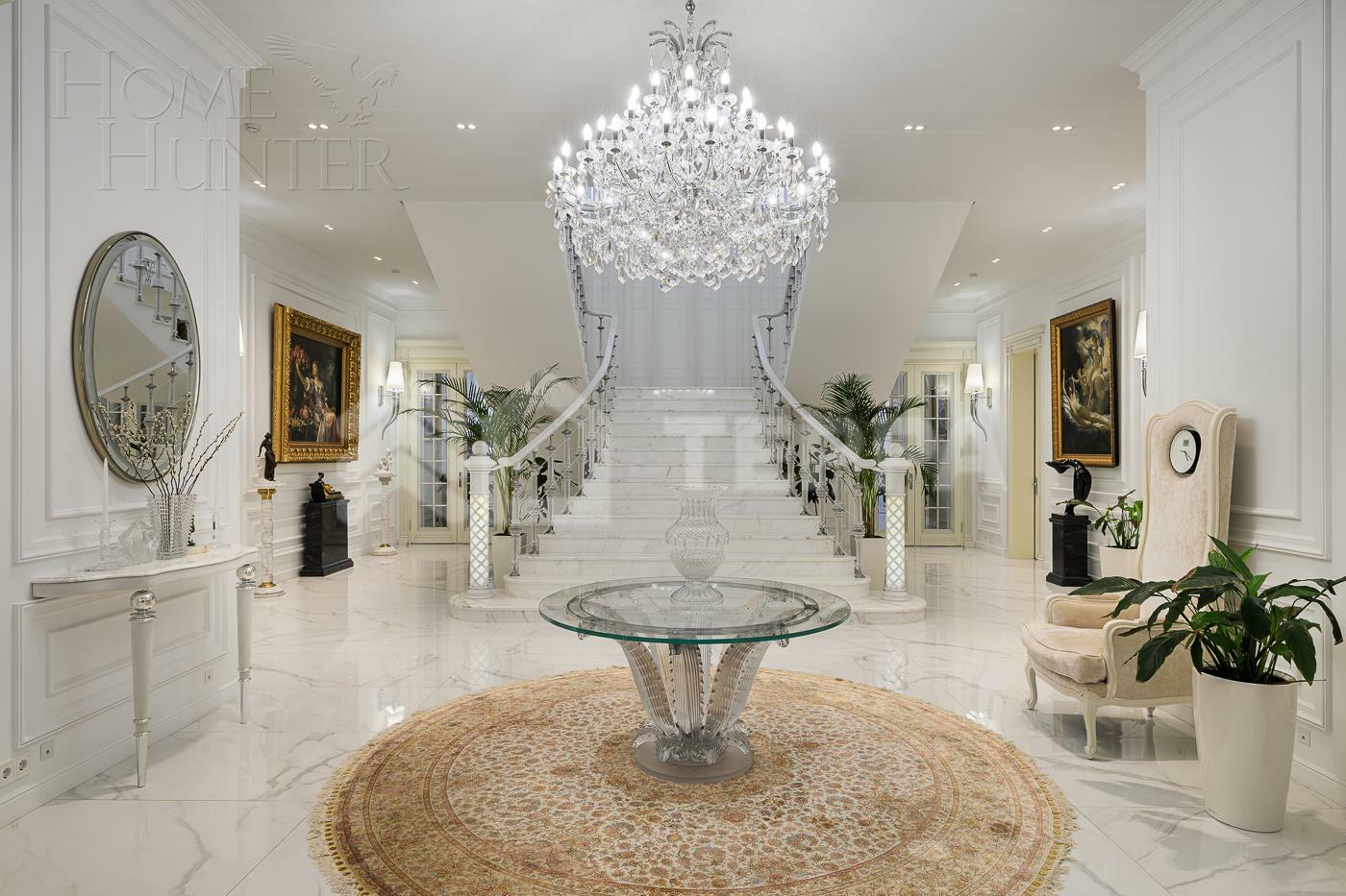 2-этажный коттедж 2 000 м² с отделкой