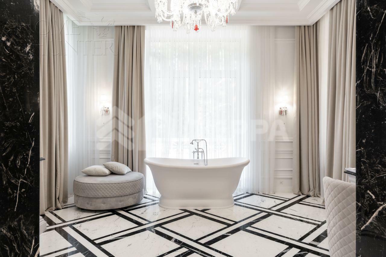 2-этажный коттедж 2 000 м² с отделкой