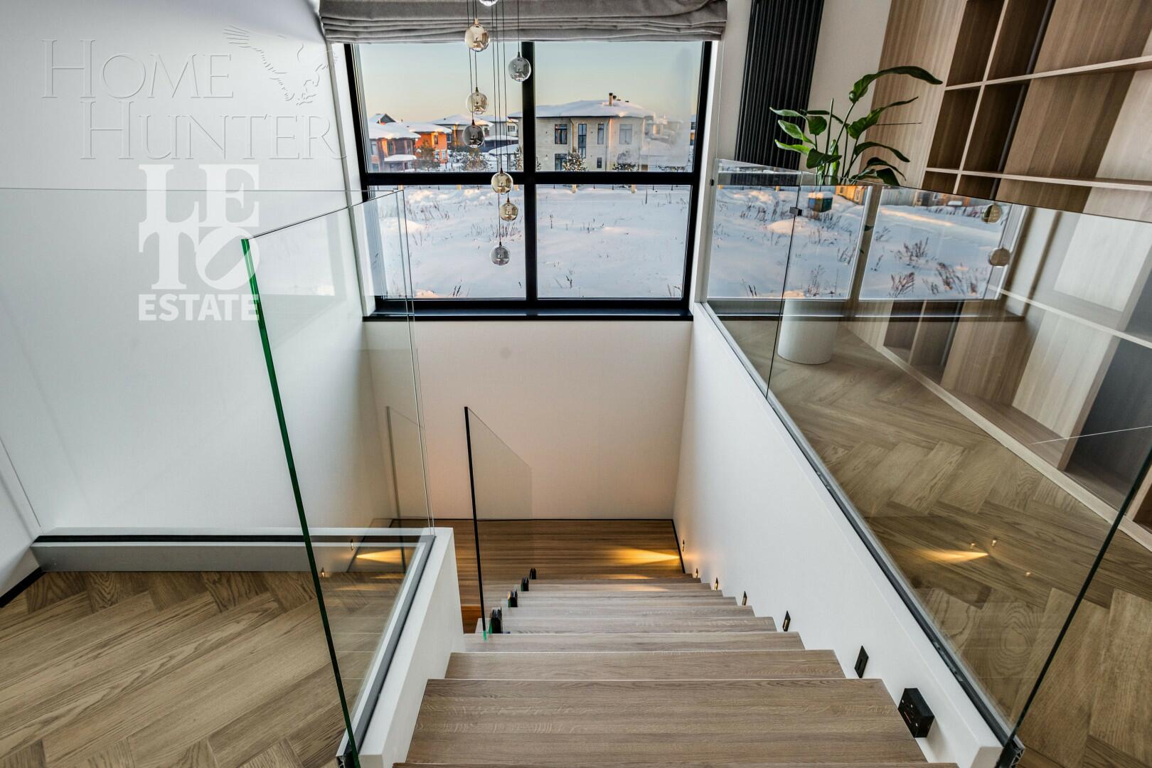 2-этажный коттедж 310 м² с отделкой