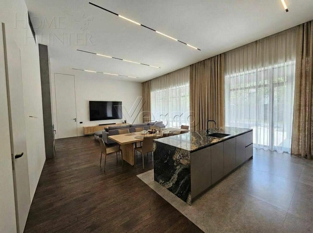 2-этажный коттедж 500 м² с отделкой