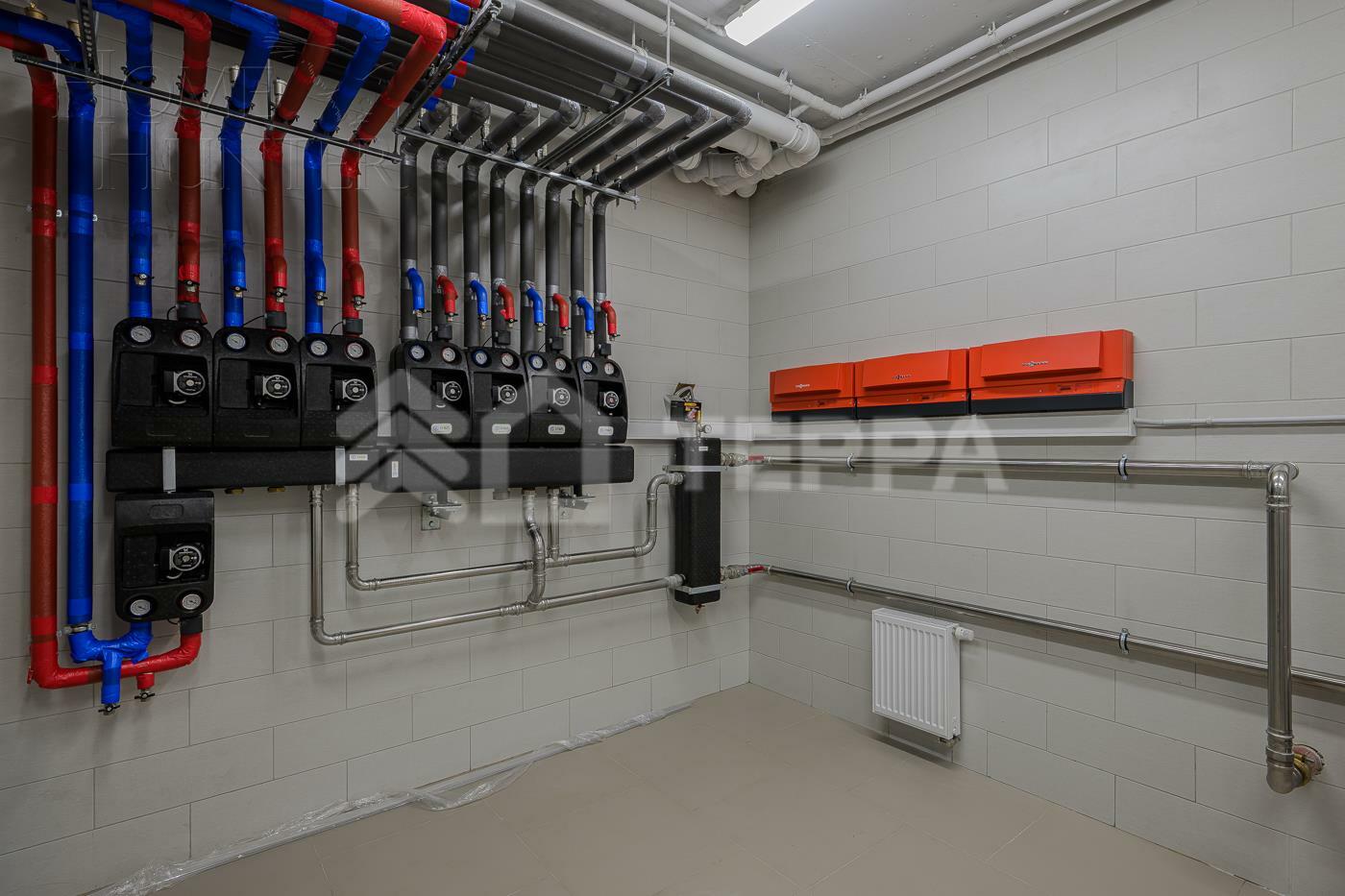 2-этажный коттедж 2 000 м² с отделкой