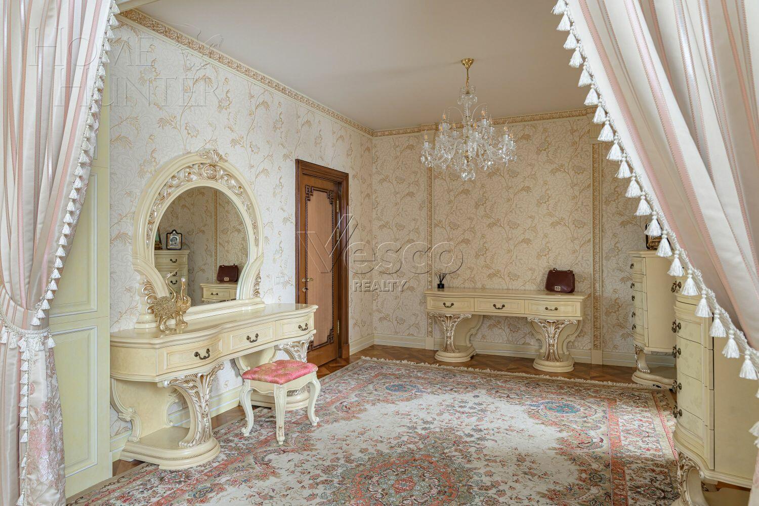 2-этажный коттедж 568 м² с отделкой