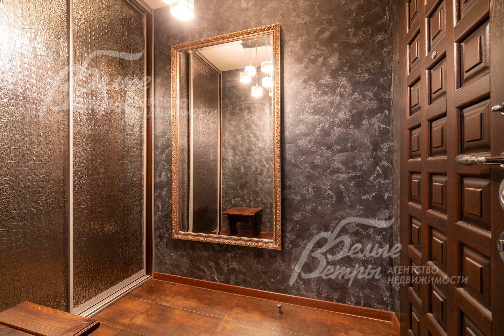 2-этажный коттедж 374 м² с отделкой