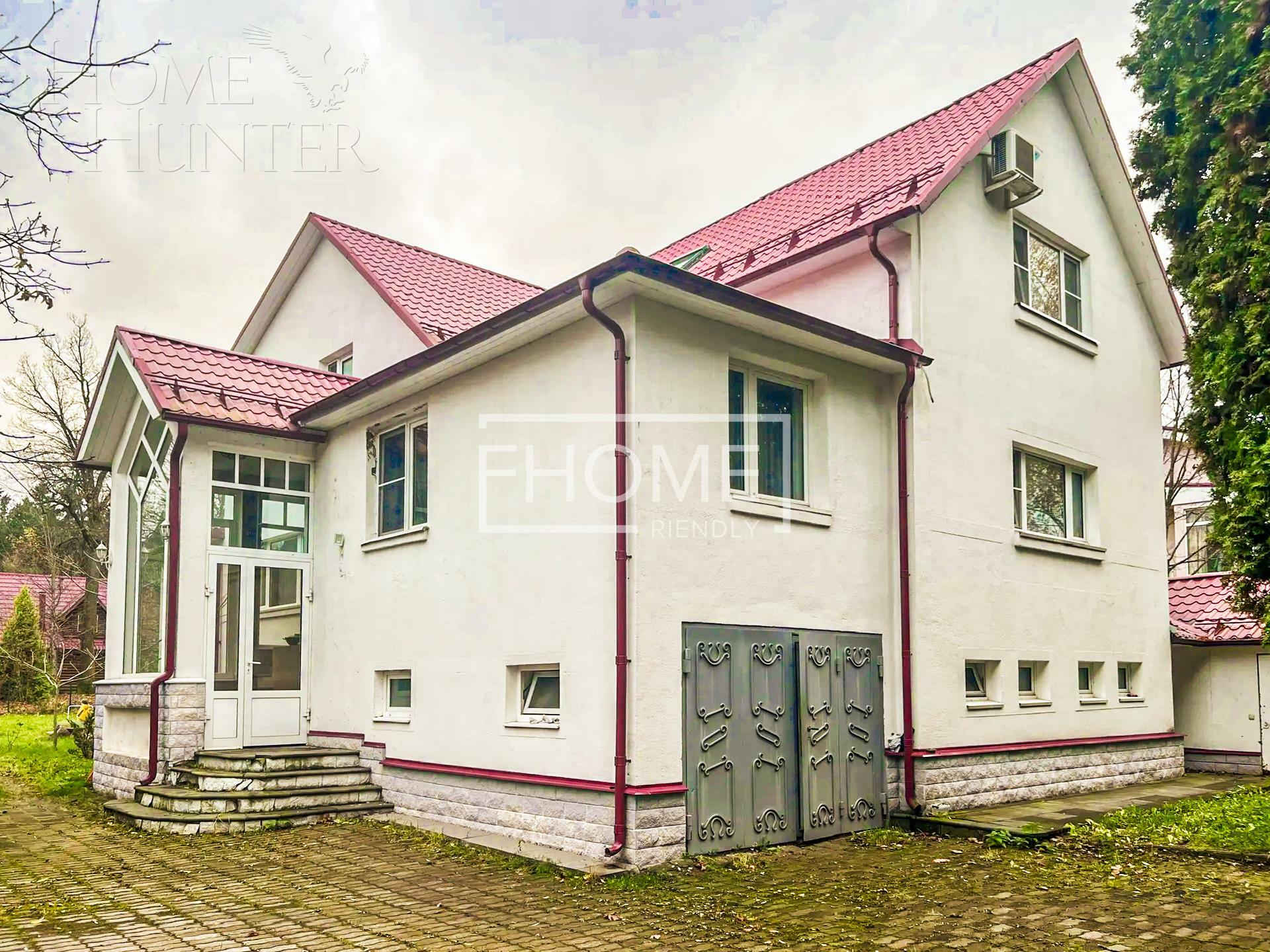 2-этажный коттедж 481.2 м² с отделкой