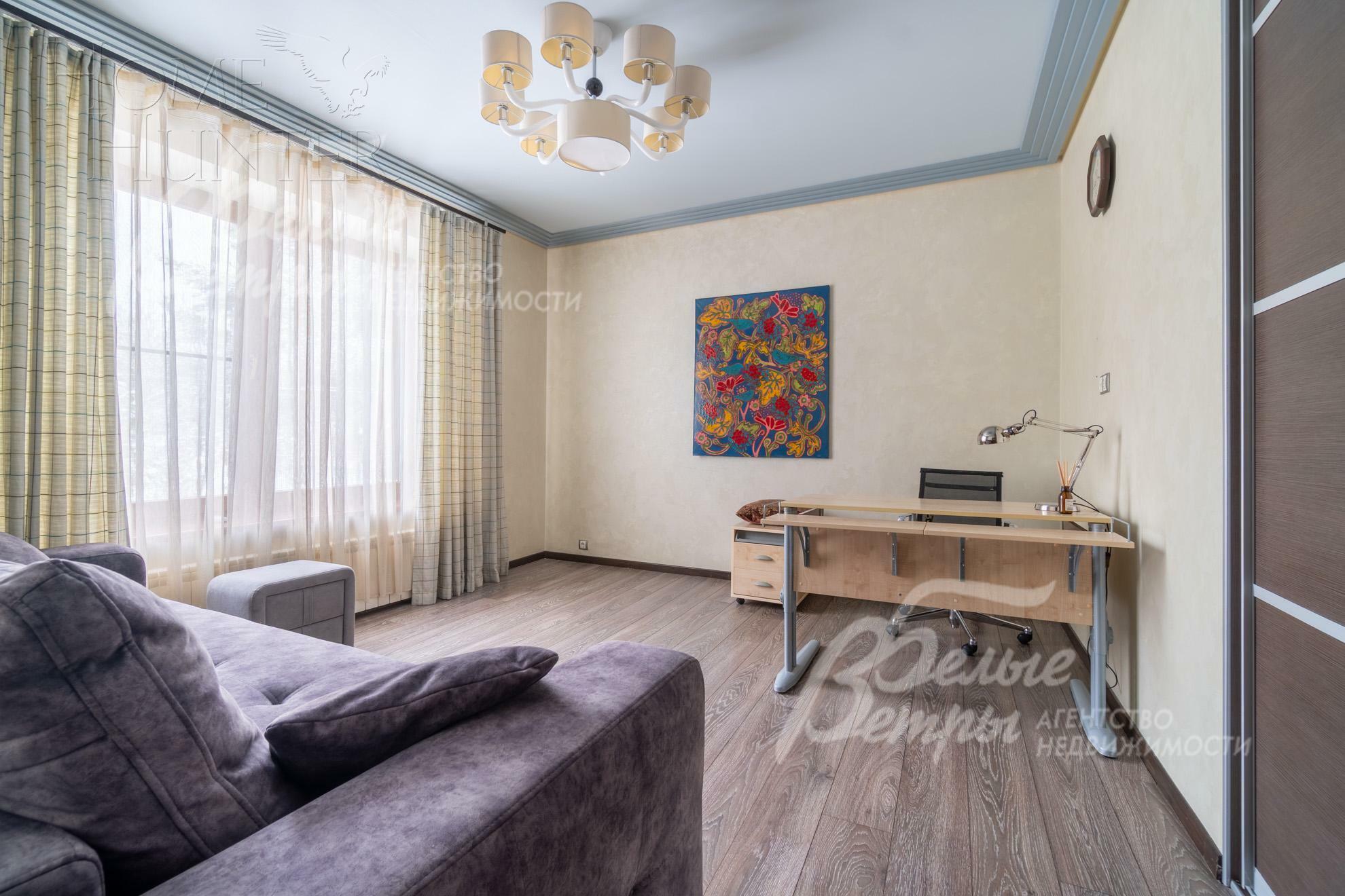 2-этажный коттедж 374 м² с отделкой