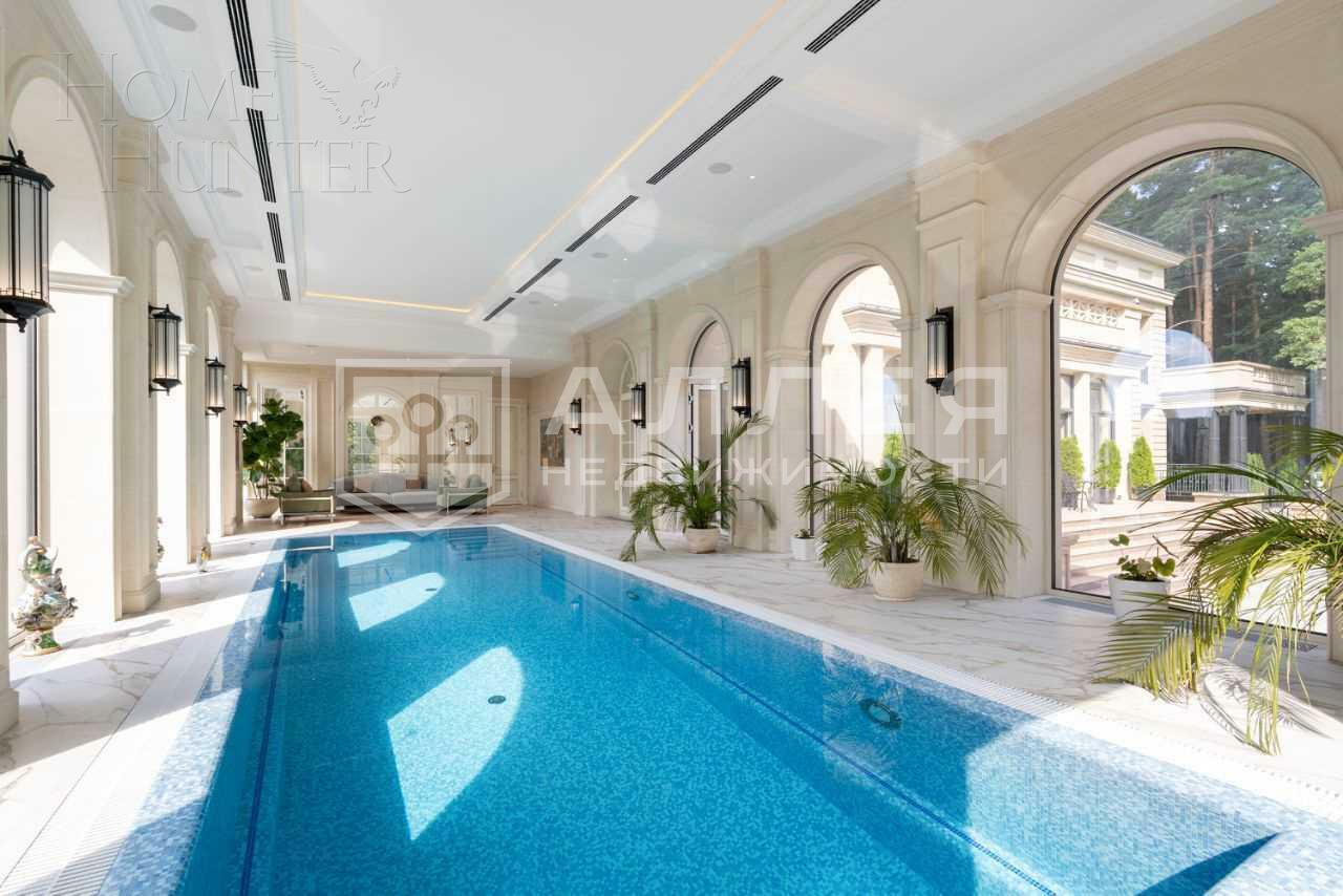 2-этажный коттедж 2 000 м² с отделкой