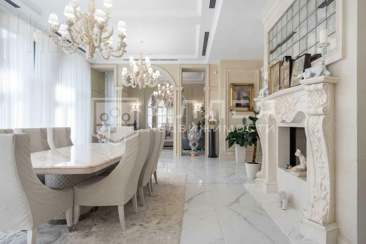 2-этажный коттедж 2 000 м² с отделкой