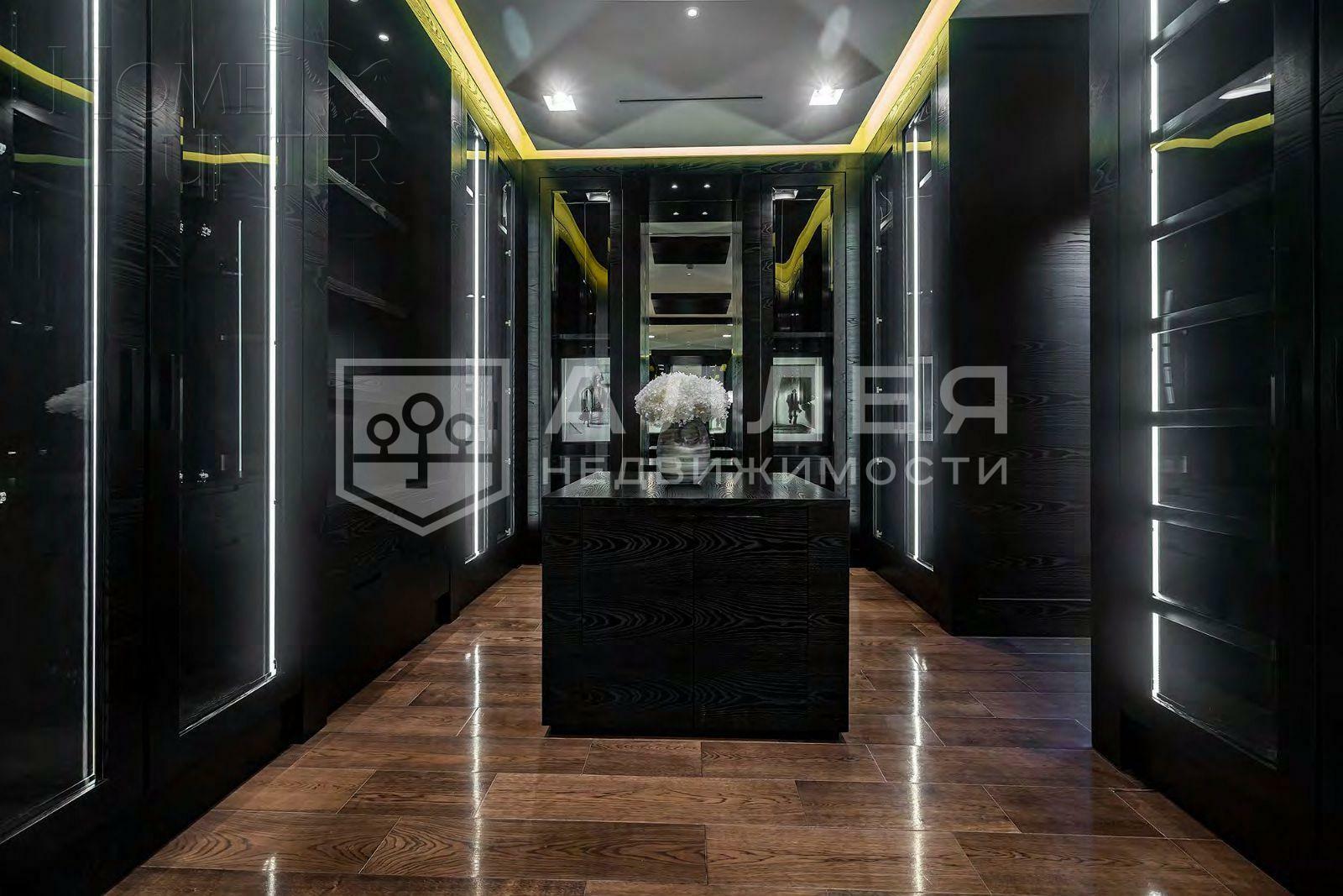 2-этажный коттедж 2 000 м² с отделкой