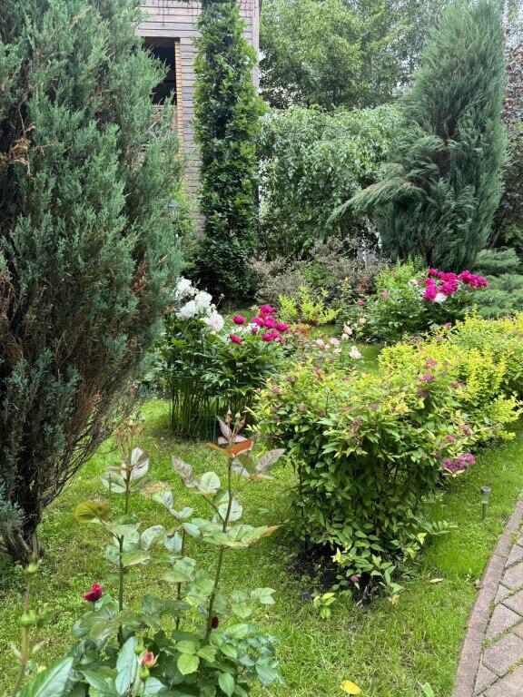 2-этажный коттедж 1 510 м² с отделкой