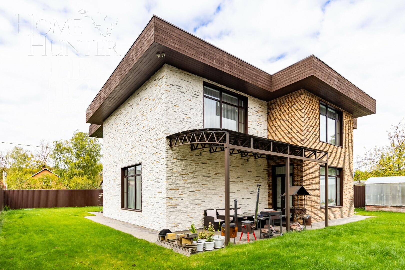 2-этажный коттедж 360 м² с отделкой