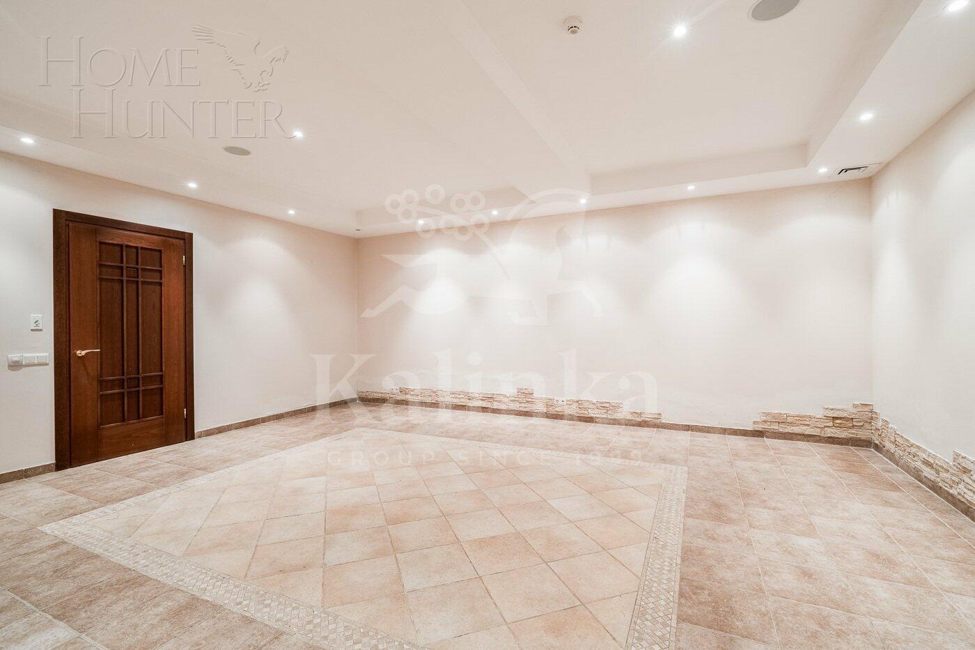 2-этажный коттедж 1 192 м² с отделкой