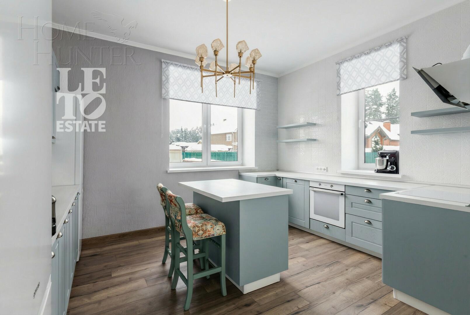 2-этажный коттедж 372 м² с отделкой