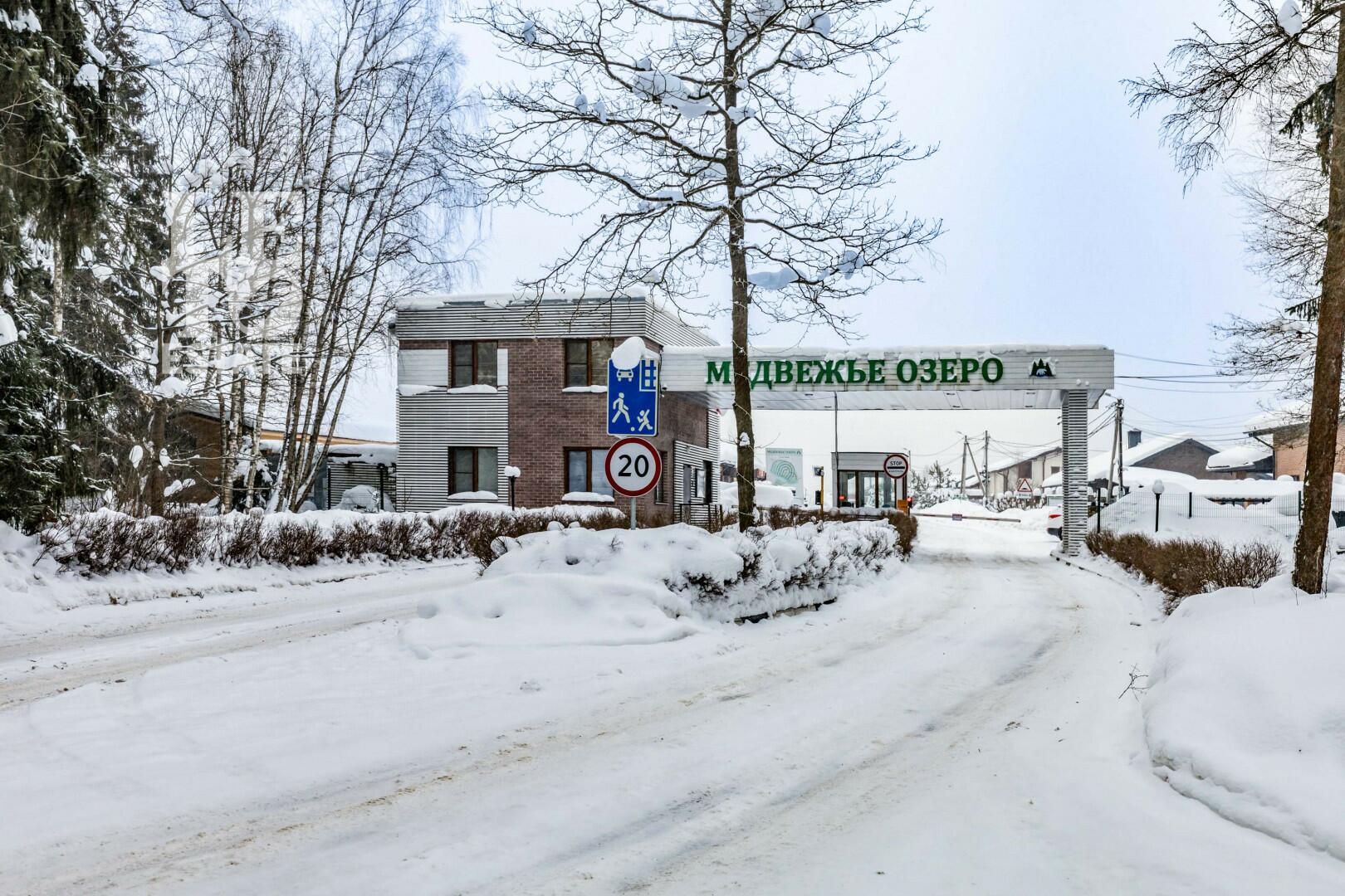 2-этажный коттедж 372 м² с отделкой