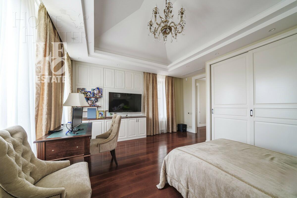 2-этажный коттедж 710 м² с отделкой