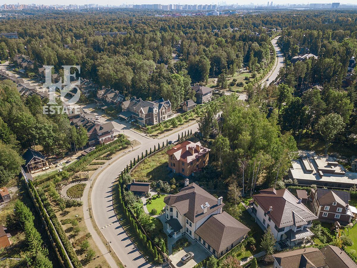 Участок 22 сот. в охраняемом поселке