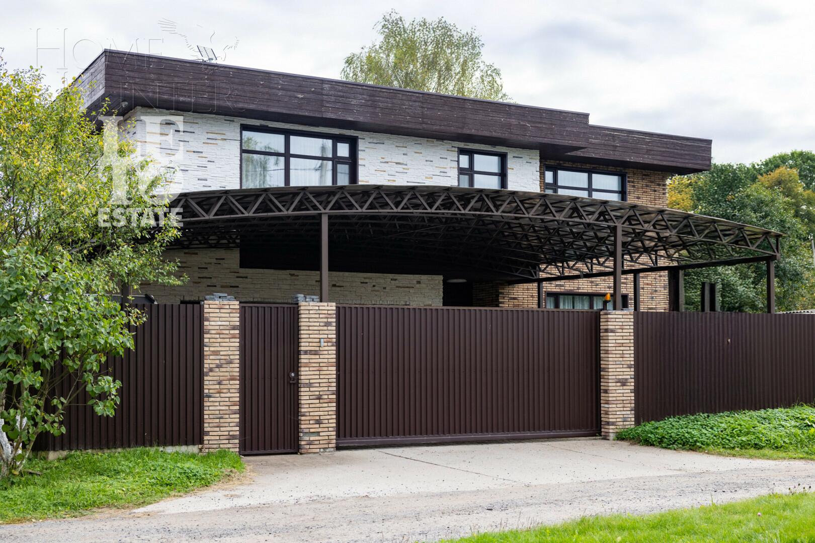 2-этажный коттедж 360 м² с отделкой