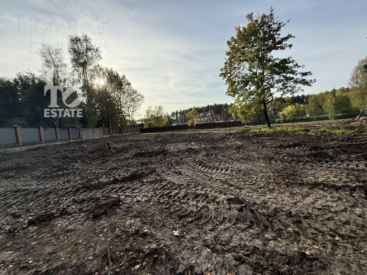 Участок 22 сот. в охраняемом поселке