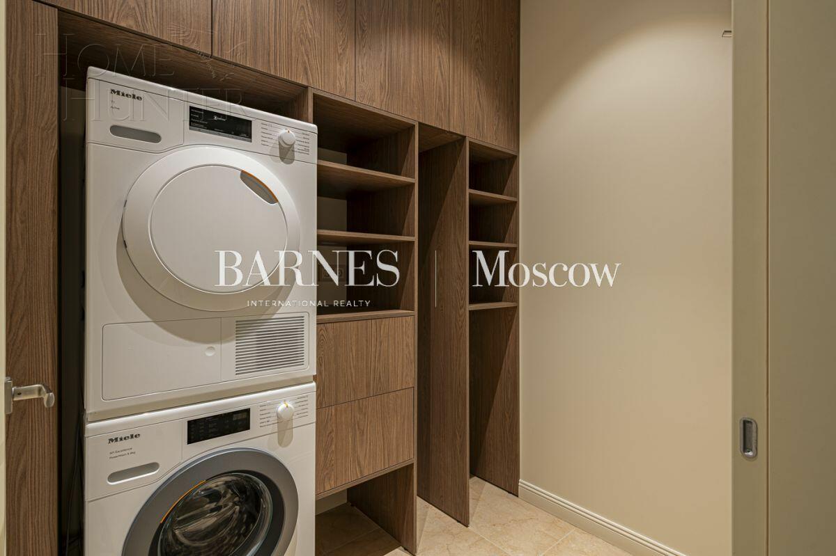 4-КОМН. КВАРТИРА С ОТДЕЛКОЙ 183.6 М² НА 18 ЭТАЖЕ