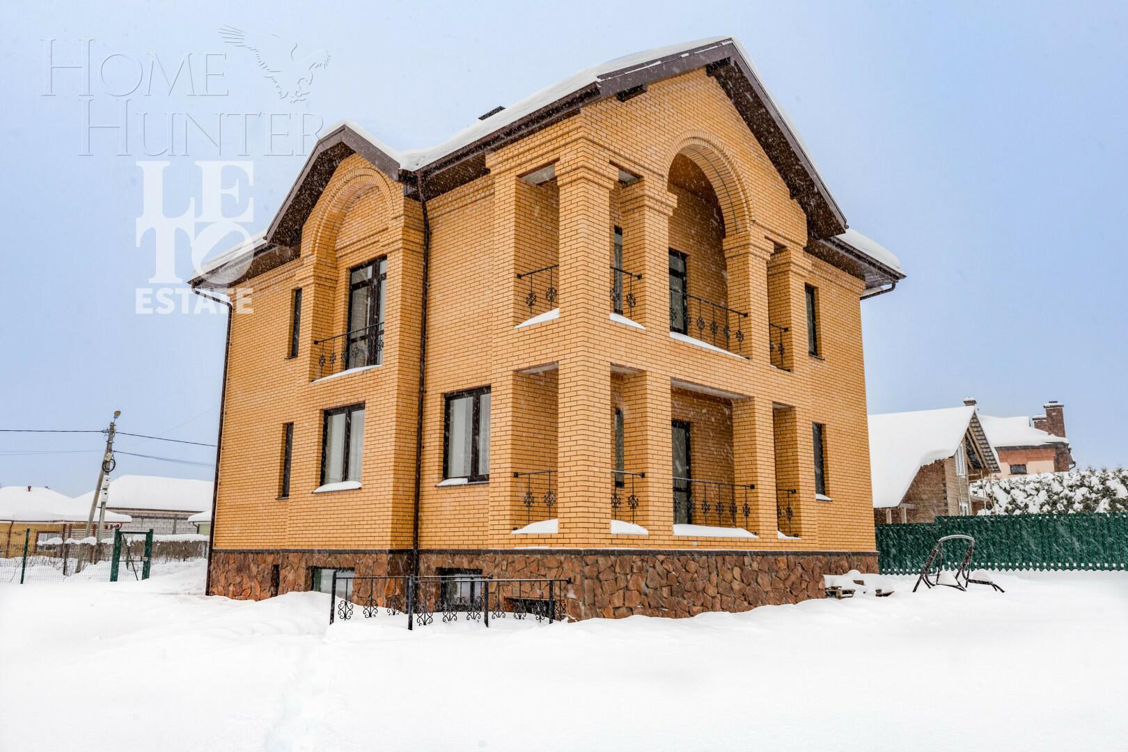 2-этажный коттедж 372 м² с отделкой