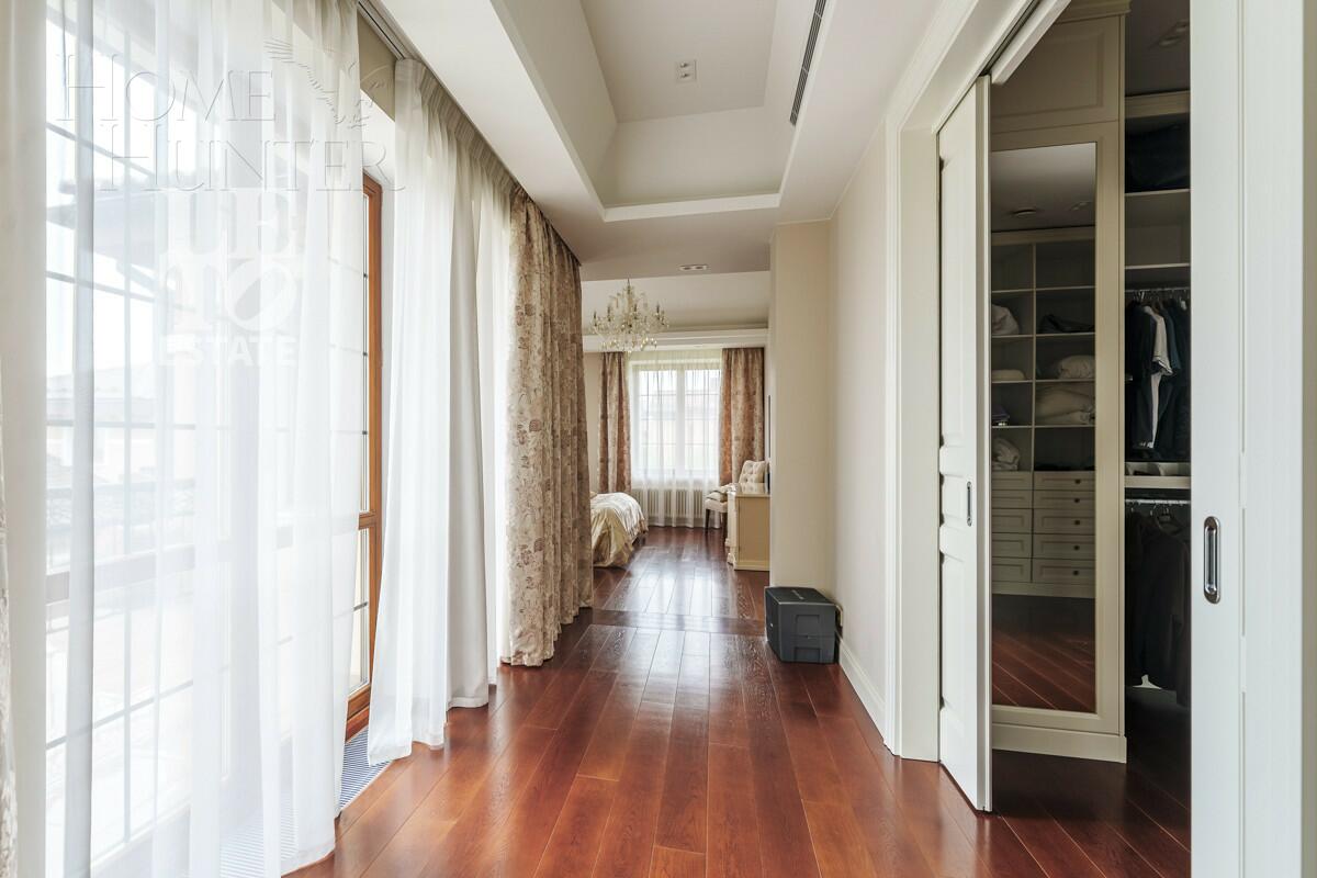 2-этажный коттедж 710 м² с отделкой