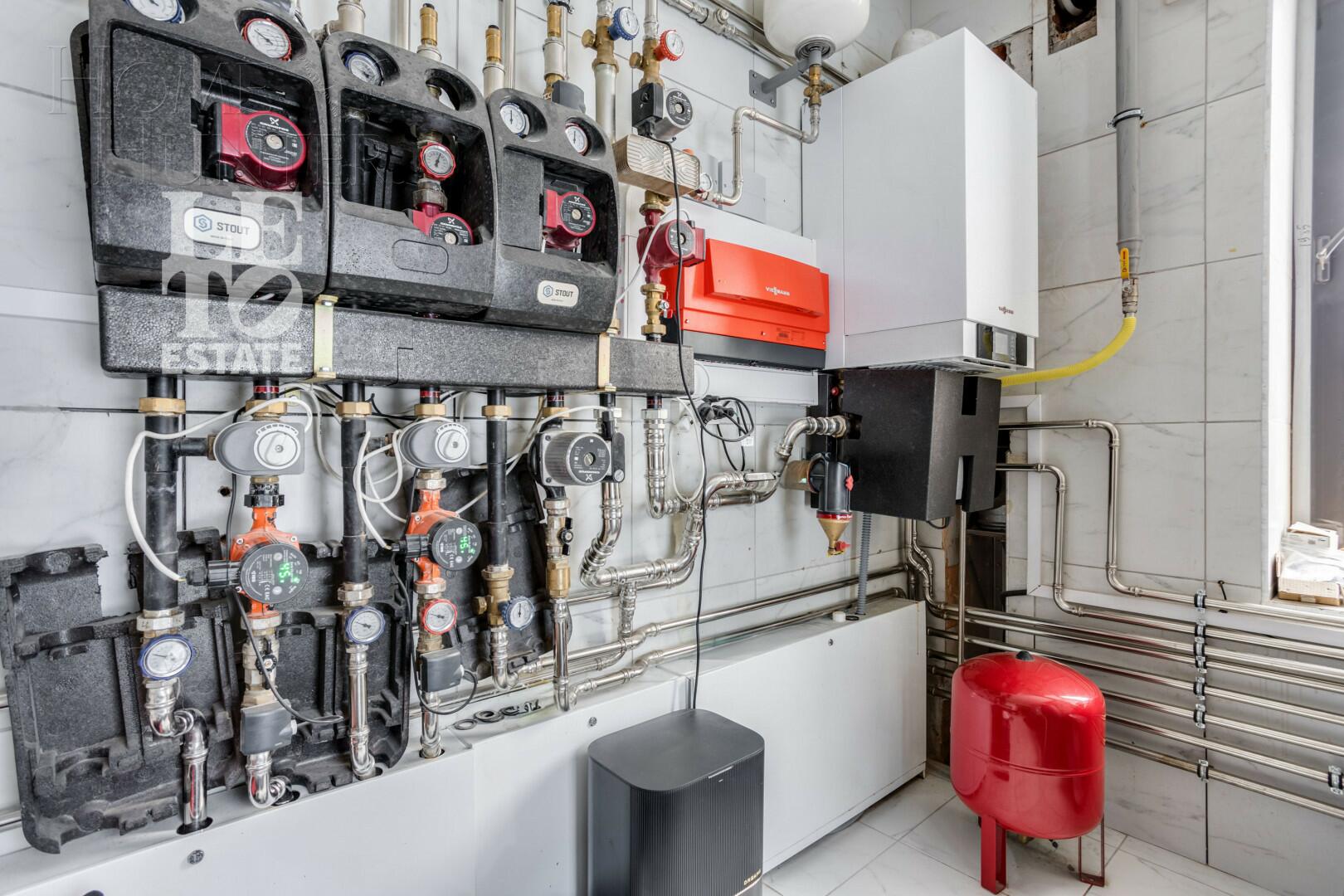 2-этажный коттедж 570 м² с отделкой