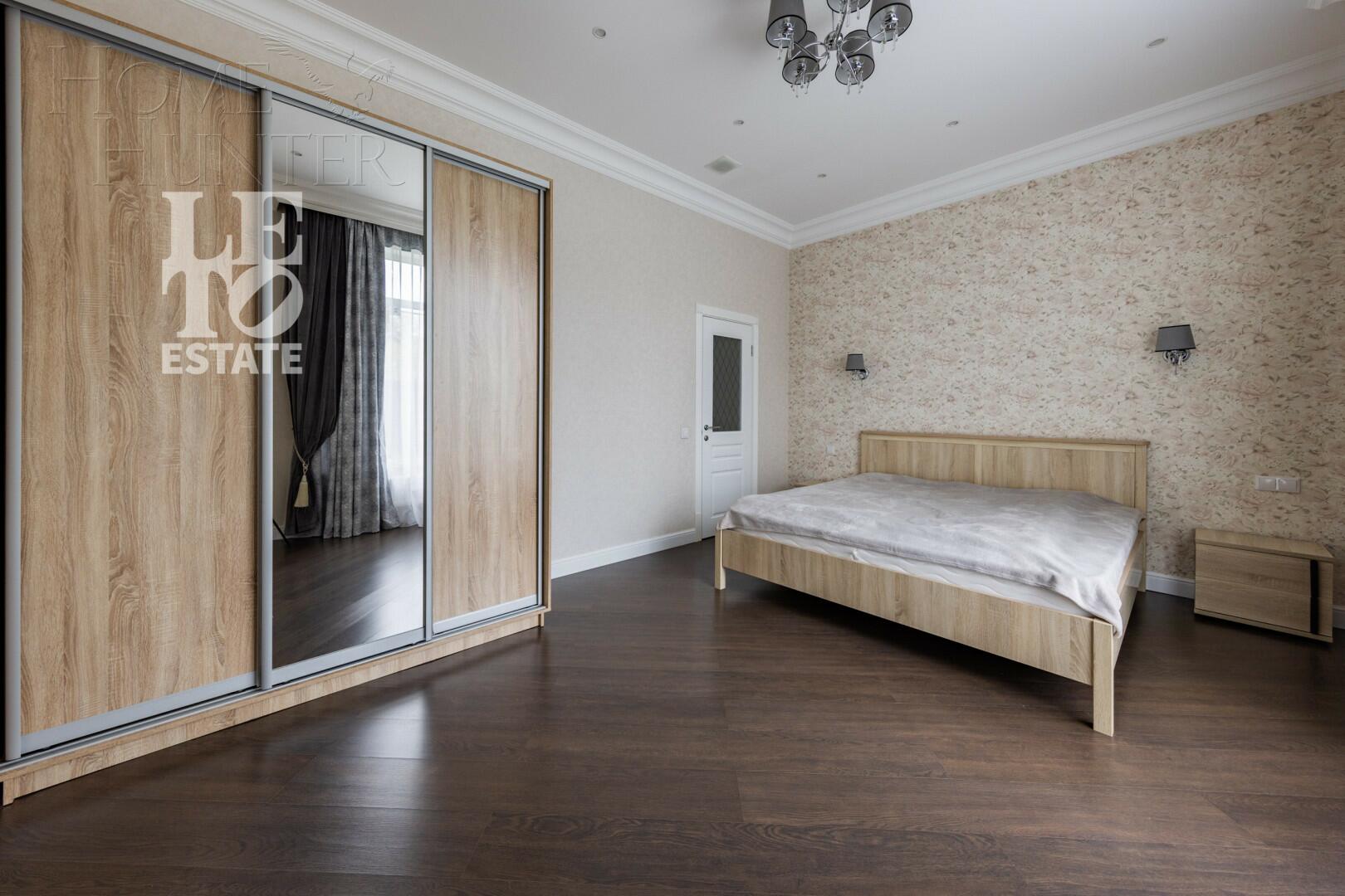 2-этажный коттедж 360 м² с отделкой