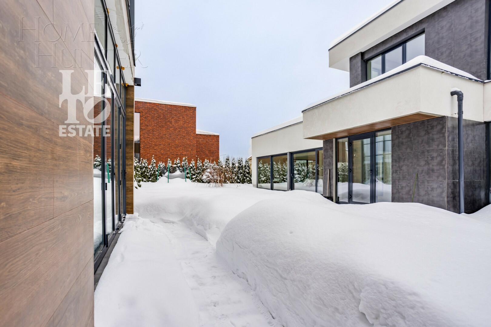 2-этажный коттедж 570 м² с отделкой