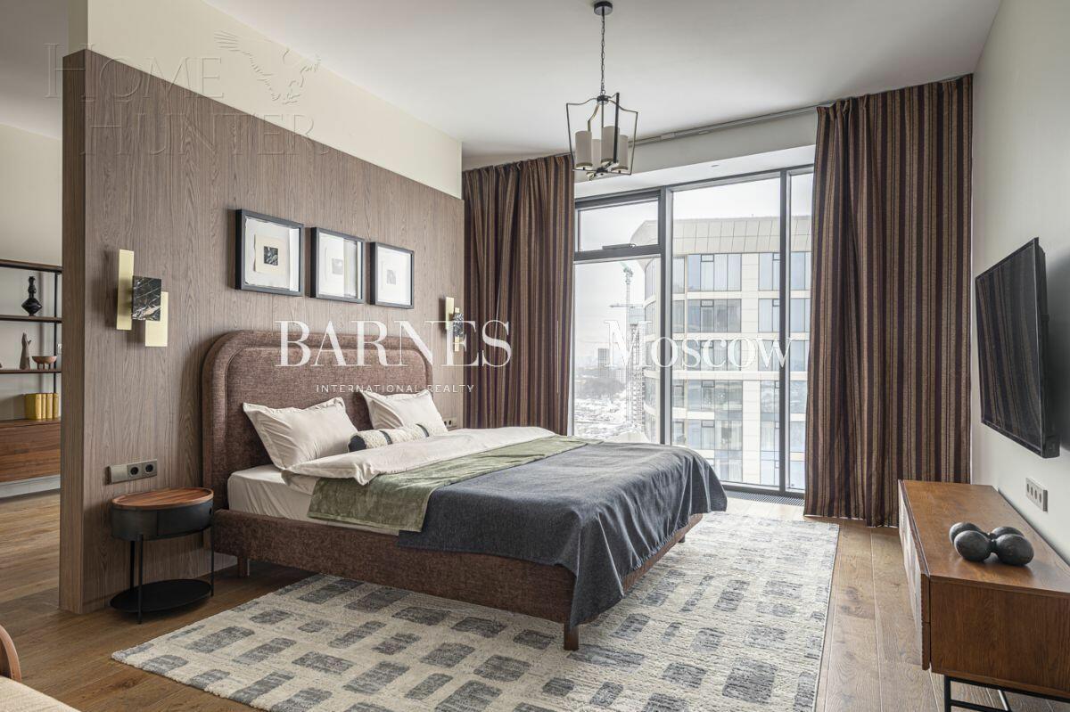 4-КОМН. КВАРТИРА С ОТДЕЛКОЙ 183.6 М² НА 18 ЭТАЖЕ