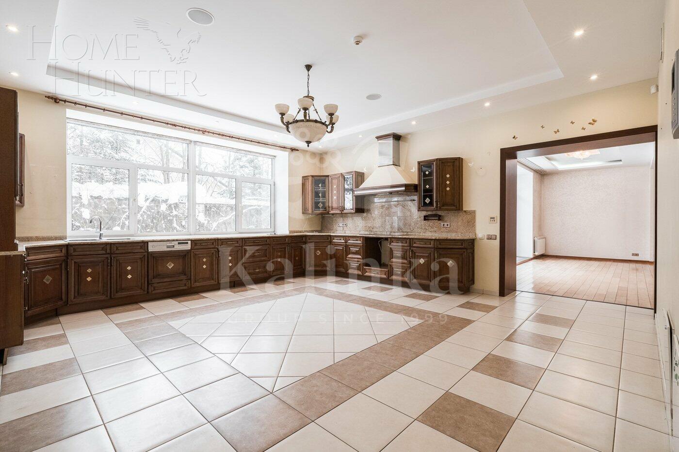 2-этажный коттедж 1 192 м² с отделкой