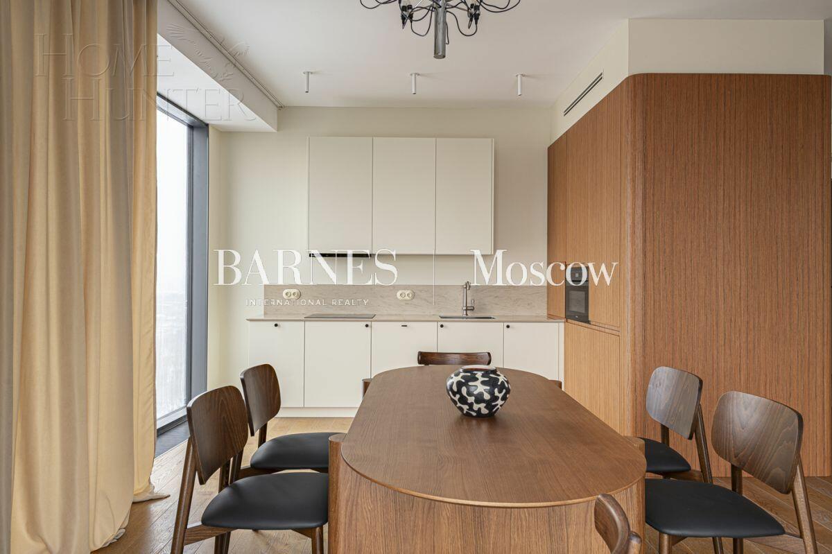 4-КОМН. КВАРТИРА С ОТДЕЛКОЙ 183.6 М² НА 18 ЭТАЖЕ