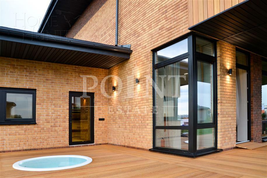 2-этажный коттедж 353 м² с отделкой